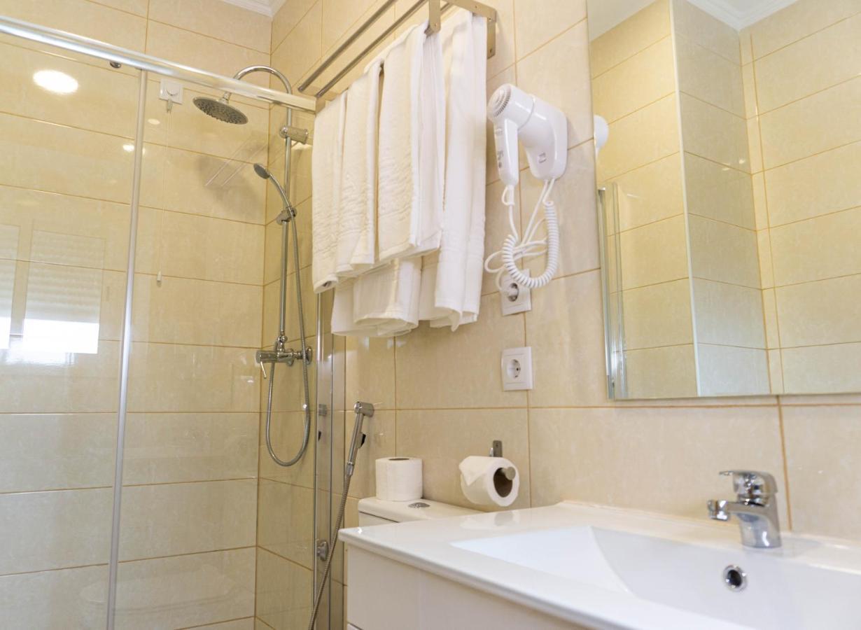 Affittacamere Residencial Do Areeiro 2*